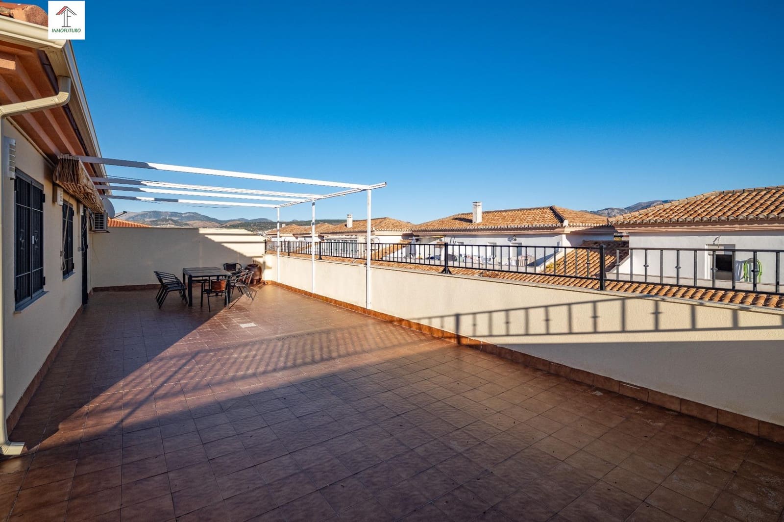 Ático de 3 habitaciones en Armilla en venta con garaje - 290.000 € (Ref: 9814479)
