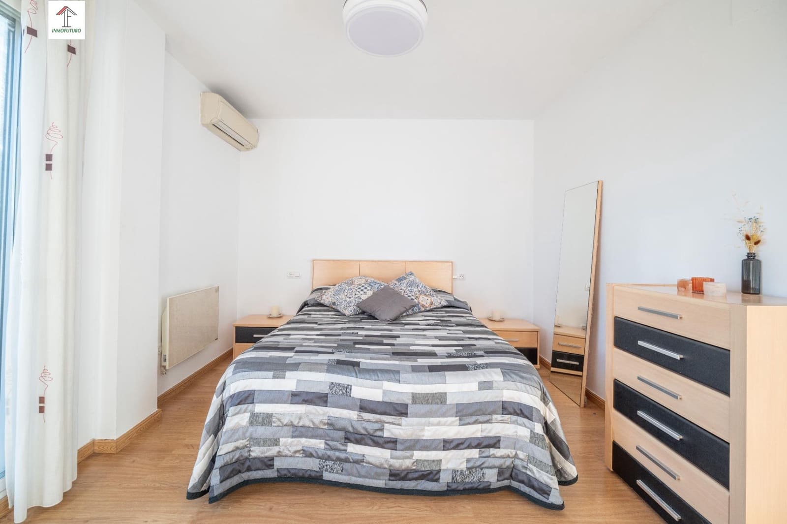 Ático de 3 habitaciones en Armilla en venta con garaje - 290.000 € (Ref: 9814479)