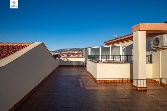 Ático de 3 habitaciones en Armilla en venta con garaje - 290.000 € (Ref: 9814479)