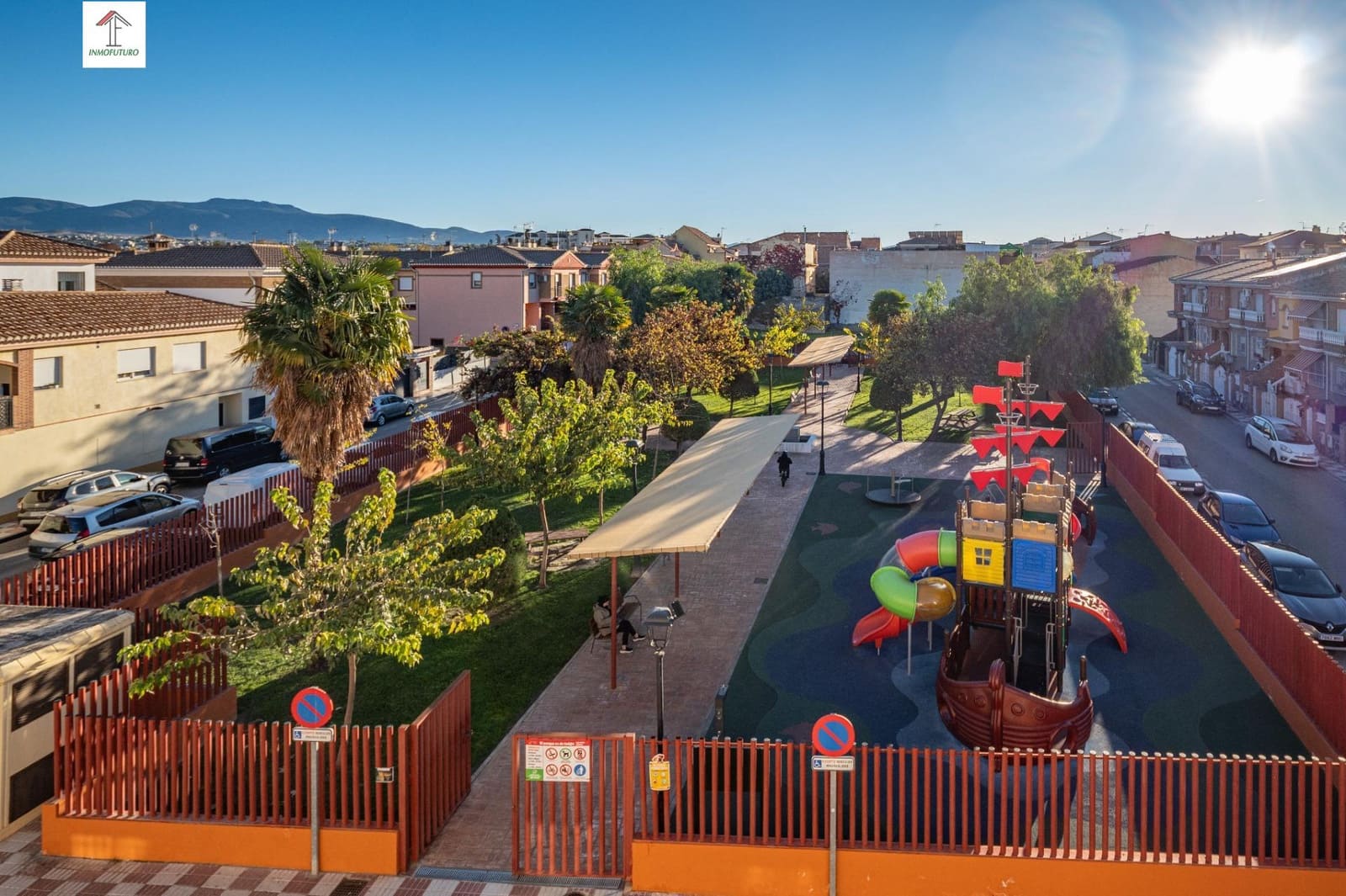 Ático de 3 habitaciones en Armilla en venta con garaje - 290.000 € (Ref: 9814479)