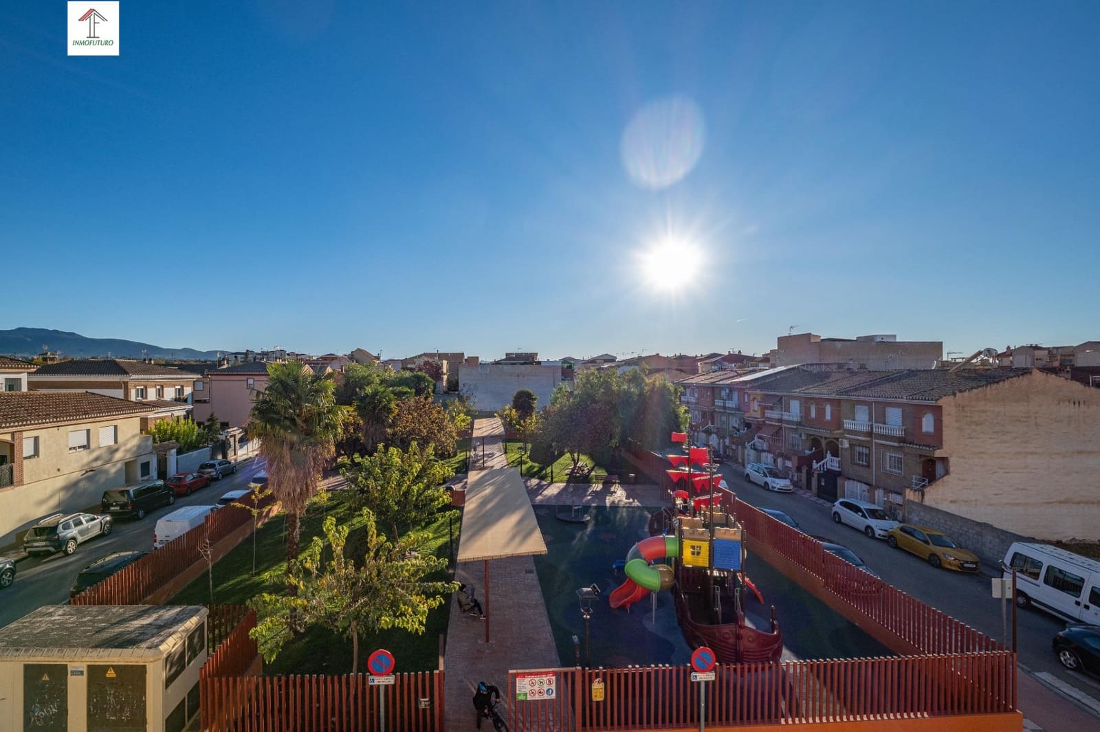 Ático de 3 habitaciones en Armilla en venta con garaje - 290.000 € (Ref: 9814479)