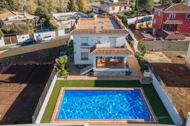 6 chambre Villa/Maison à vendre à Otura avec piscine garage - 444 990 € (Ref: 9814480)