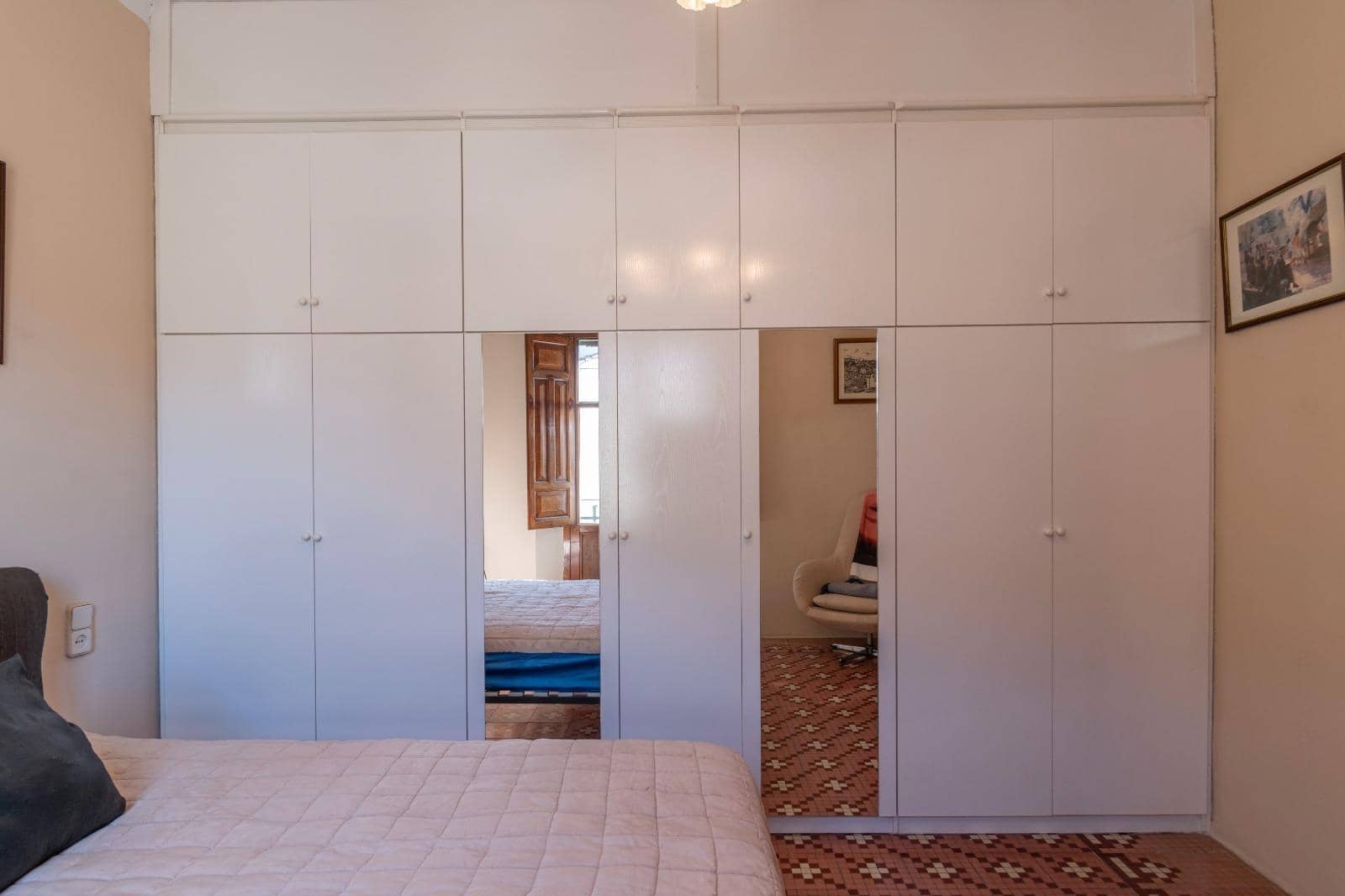Chalet de 5 habitaciones en Vegas del Genil en venta con piscina - 350.000 € (Ref: 9814482)