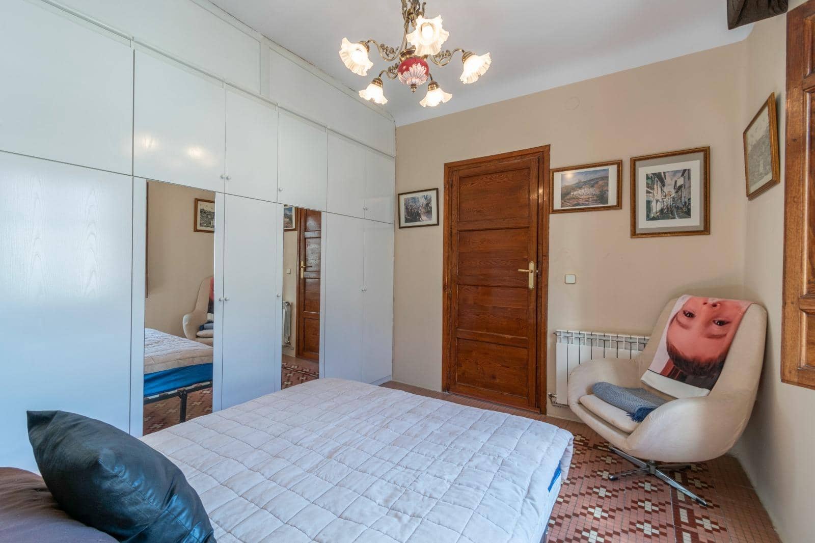 Chalet de 5 habitaciones en Vegas del Genil en venta con piscina - 350.000 € (Ref: 9814482)