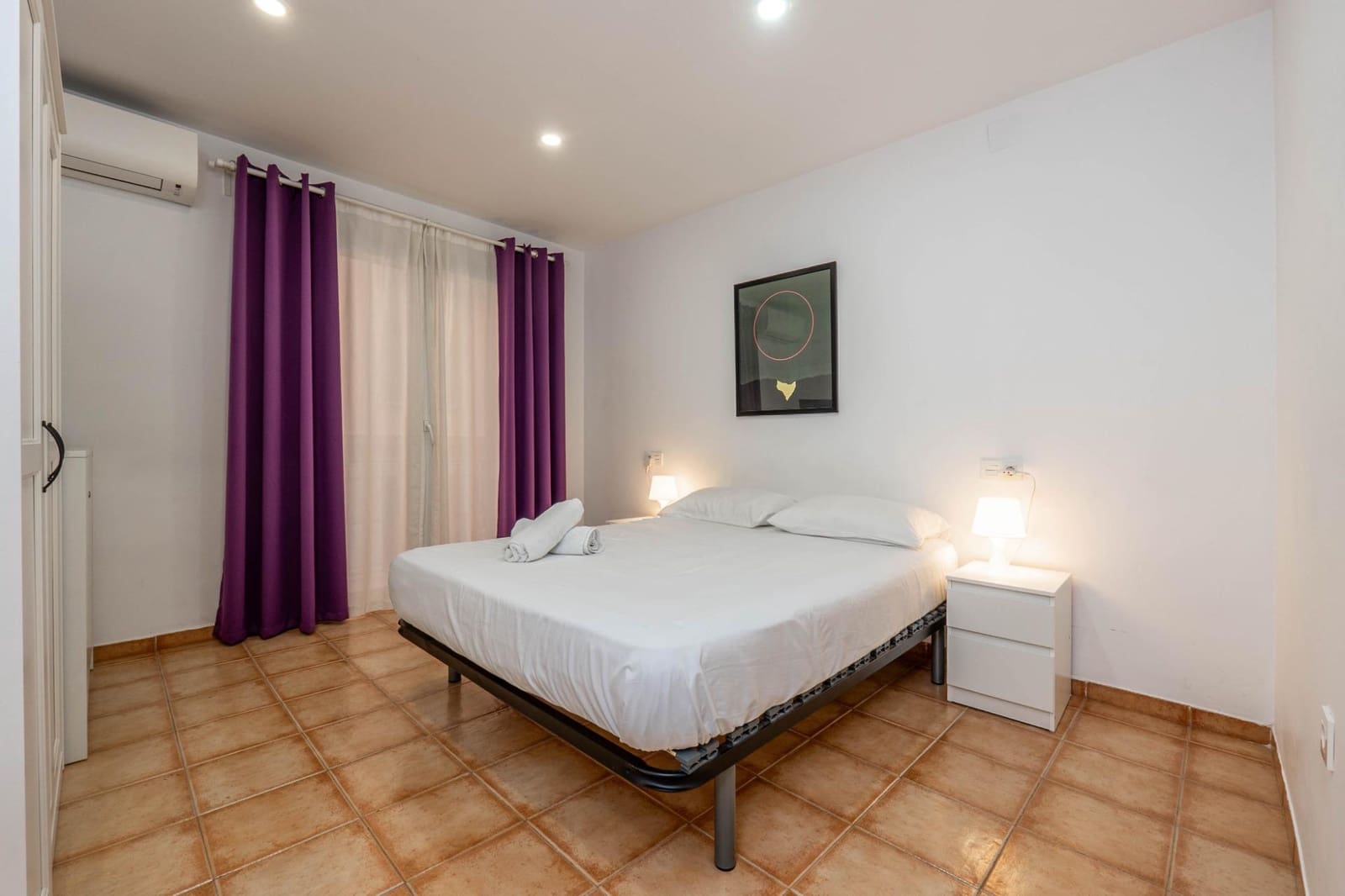 Piso de 3 habitaciones en Granada ciudad en venta - 260.000 € (Ref: 9814483)
