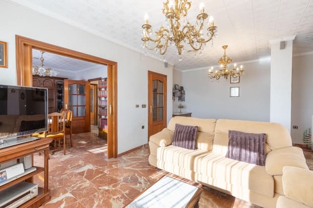5 bedroom Semi-detached Villa for sale in Jun - € 249,000 (Ref: 9814485)