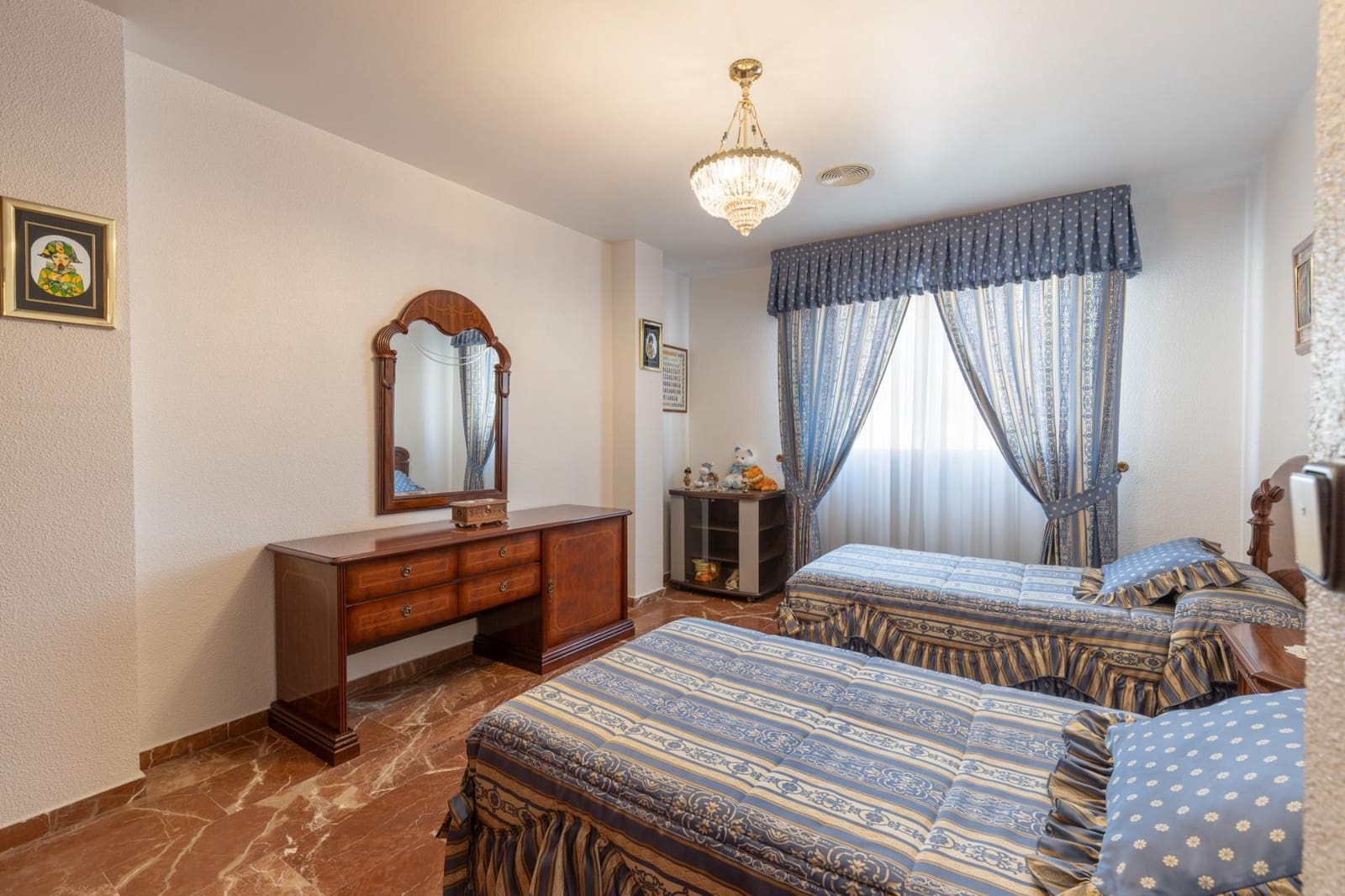5 bedroom Semi-detached Villa for sale in Jun - € 249,000 (Ref: 9814485)