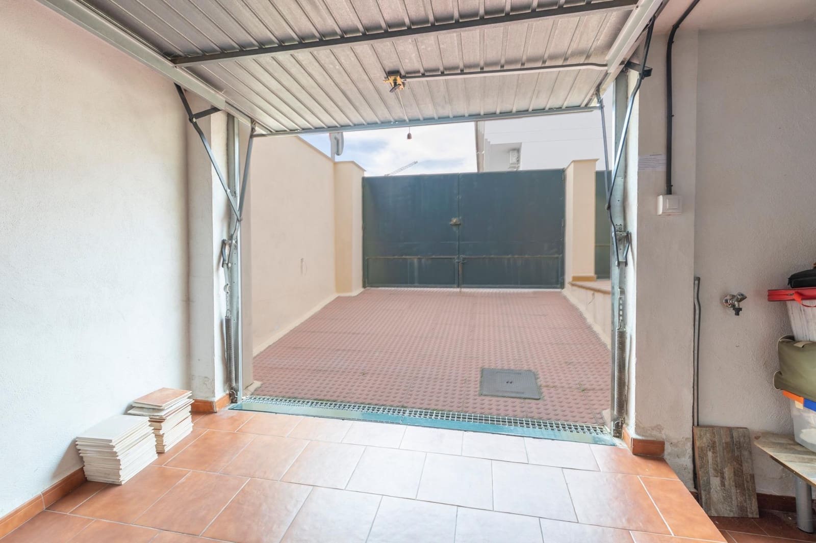3 Zimmer Doppelhaus zu verkaufen in Belicena mit Garage - 235.000 € (Ref: 9814486)