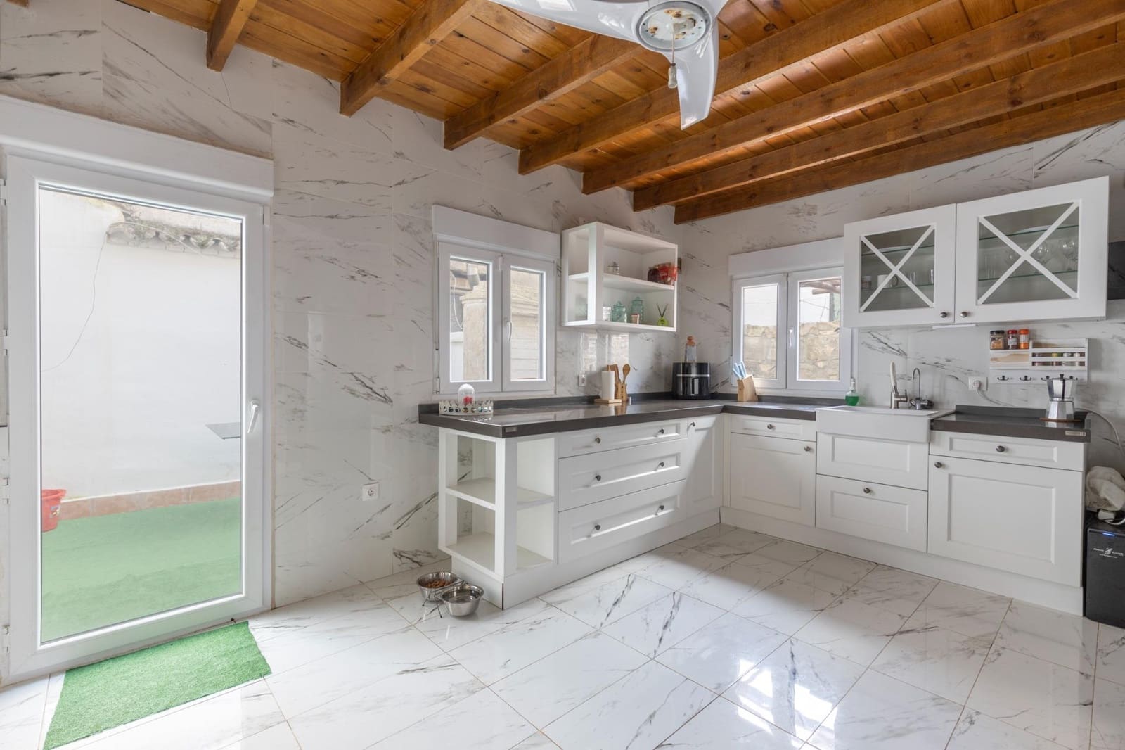 4 soverom Hus til salgs i Atarfe - € 150 000 (Ref: 9814487)