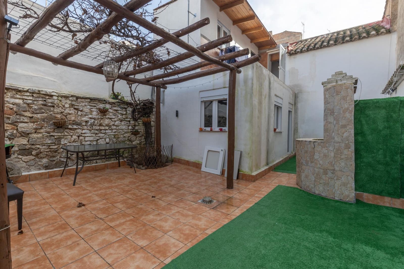 4 soverom Hus til salgs i Atarfe - € 150 000 (Ref: 9814487)