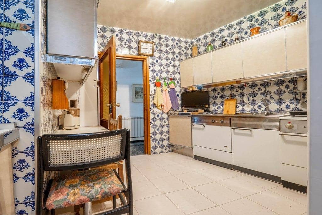 4 Zimmer Wohnung zu verkaufen in Granada Stadt mit Garage - 395.000 € (Ref: 9814488)