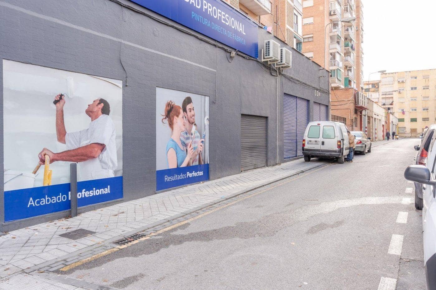 Comercial para venda em Granada cidade - 54 000 € (Ref: 9814490)