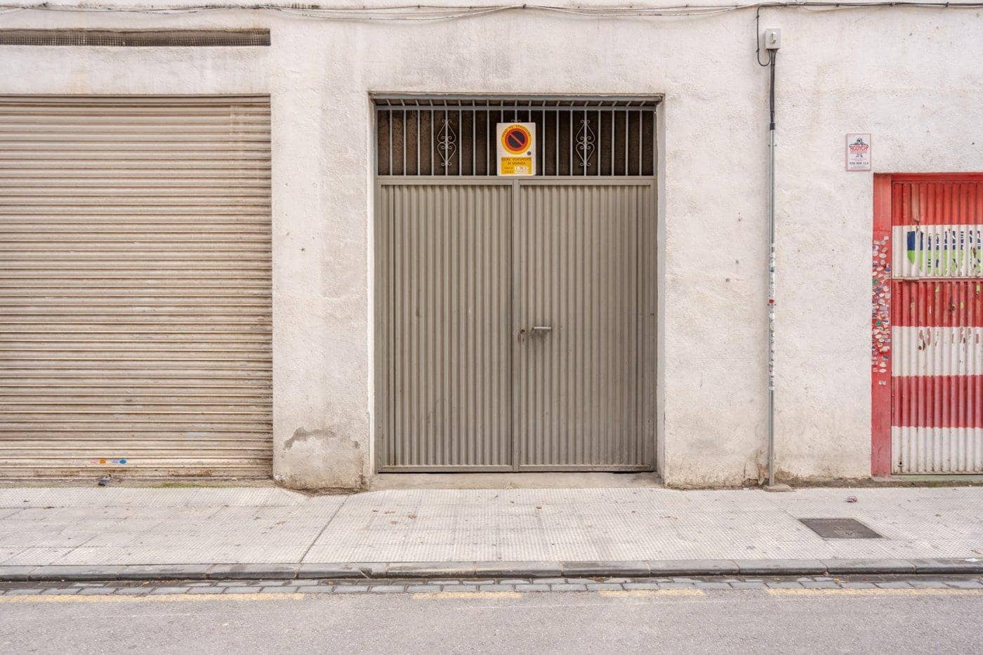 Comercial para venda em Granada cidade - 54 000 € (Ref: 9814490)