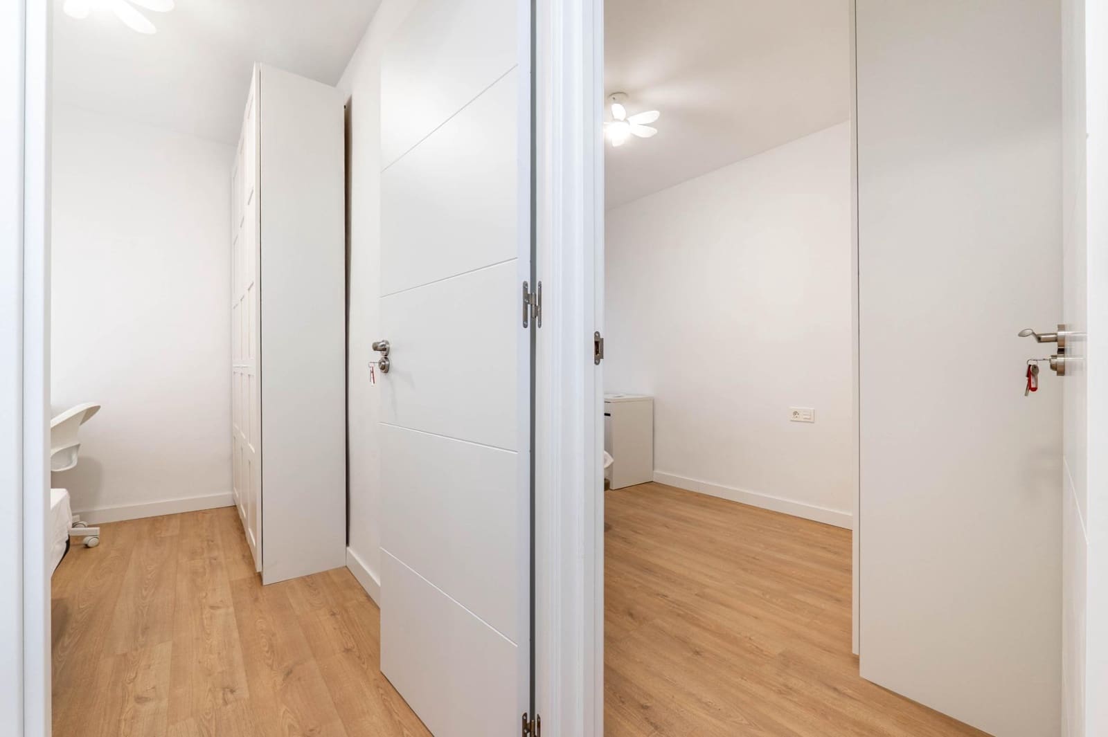 Piso de 4 habitaciones en Granada ciudad en venta - 125.000 € (Ref: 9814491)