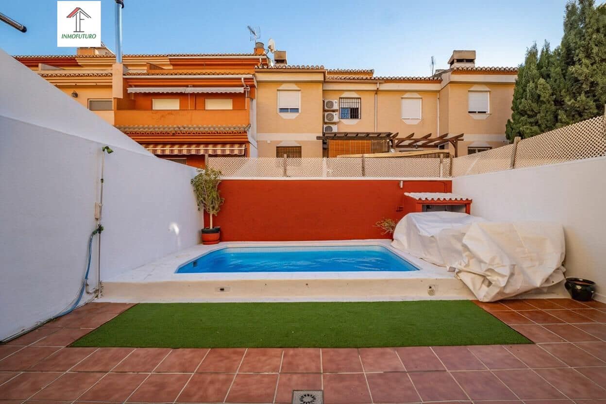 4 camera da letto Villetta a Schiera in vendita in Ogijares con piscina garage - 319.000 € (Rif: 9814494)