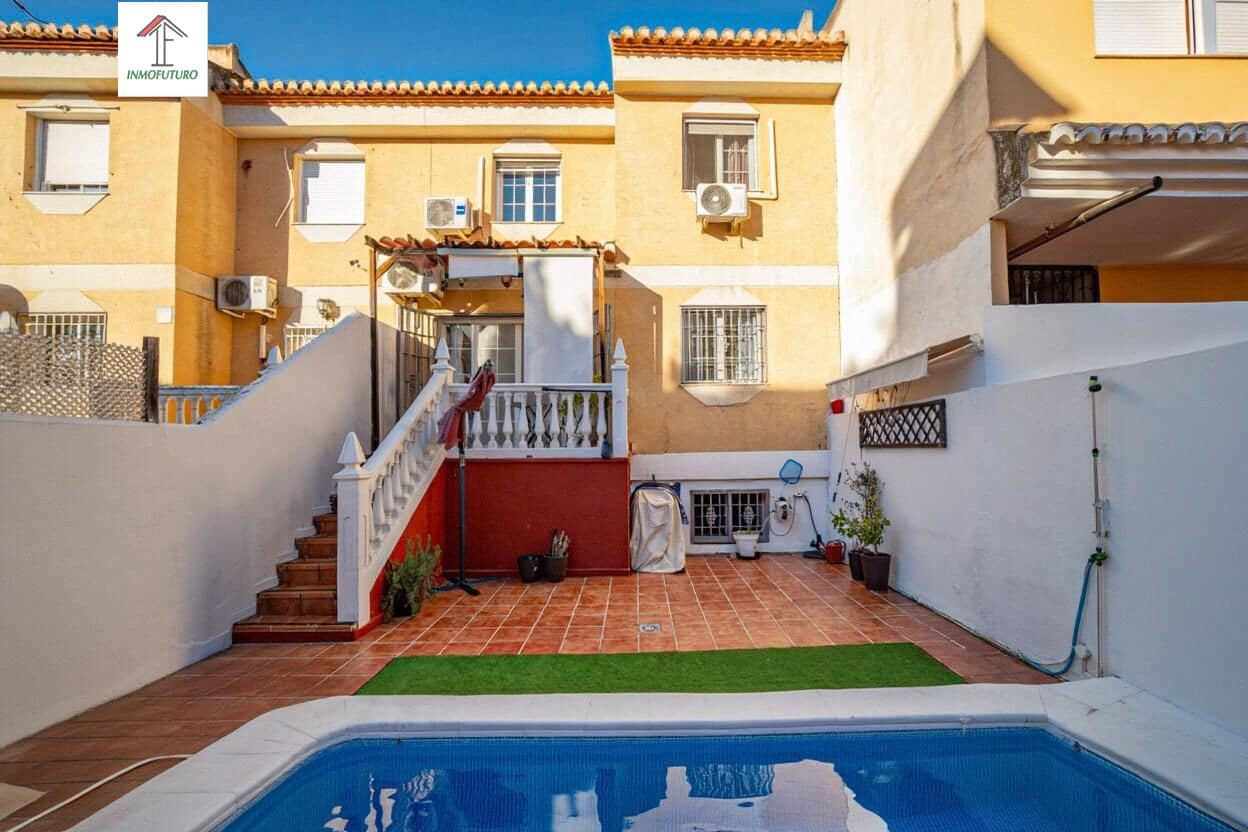 4 camera da letto Villetta a Schiera in vendita in Ogijares con piscina garage - 319.000 € (Rif: 9814494)
