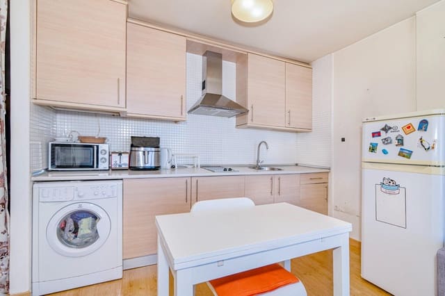2 soveværelse Lejlighed til salg i Sierra Nevada, Monachil med swimmingpool garage - € 168.000 (Ref: 9814499)