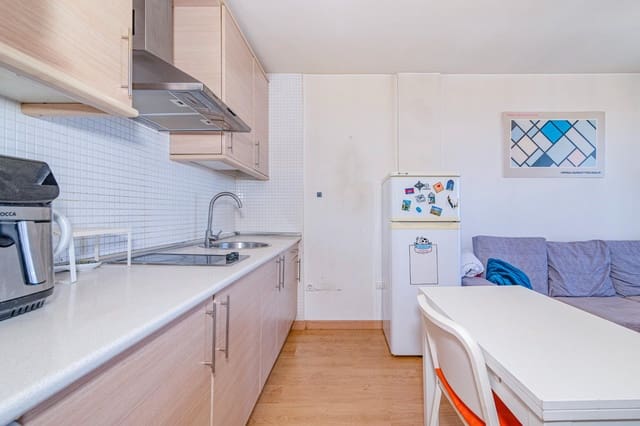 2 soveværelse Lejlighed til salg i Sierra Nevada, Monachil med swimmingpool garage - € 168.000 (Ref: 9814499)