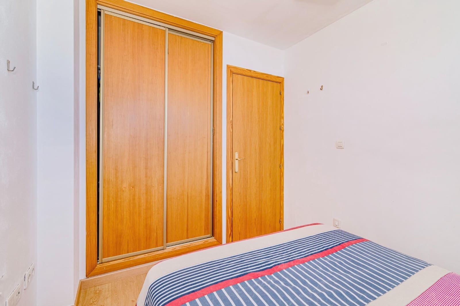 2 soveværelse Lejlighed til salg i Sierra Nevada med swimmingpool garage - € 168.000 (Ref: 9814499)