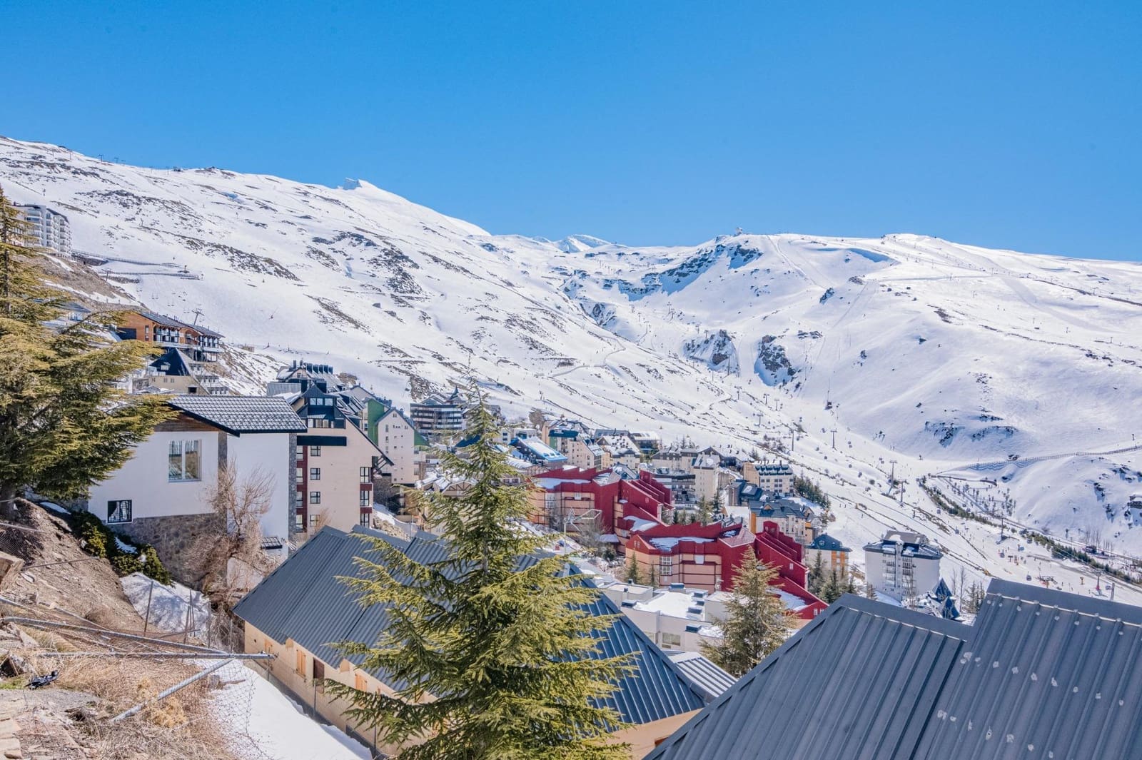 2 soveværelse Lejlighed til salg i Sierra Nevada med swimmingpool garage - € 168.000 (Ref: 9814499)