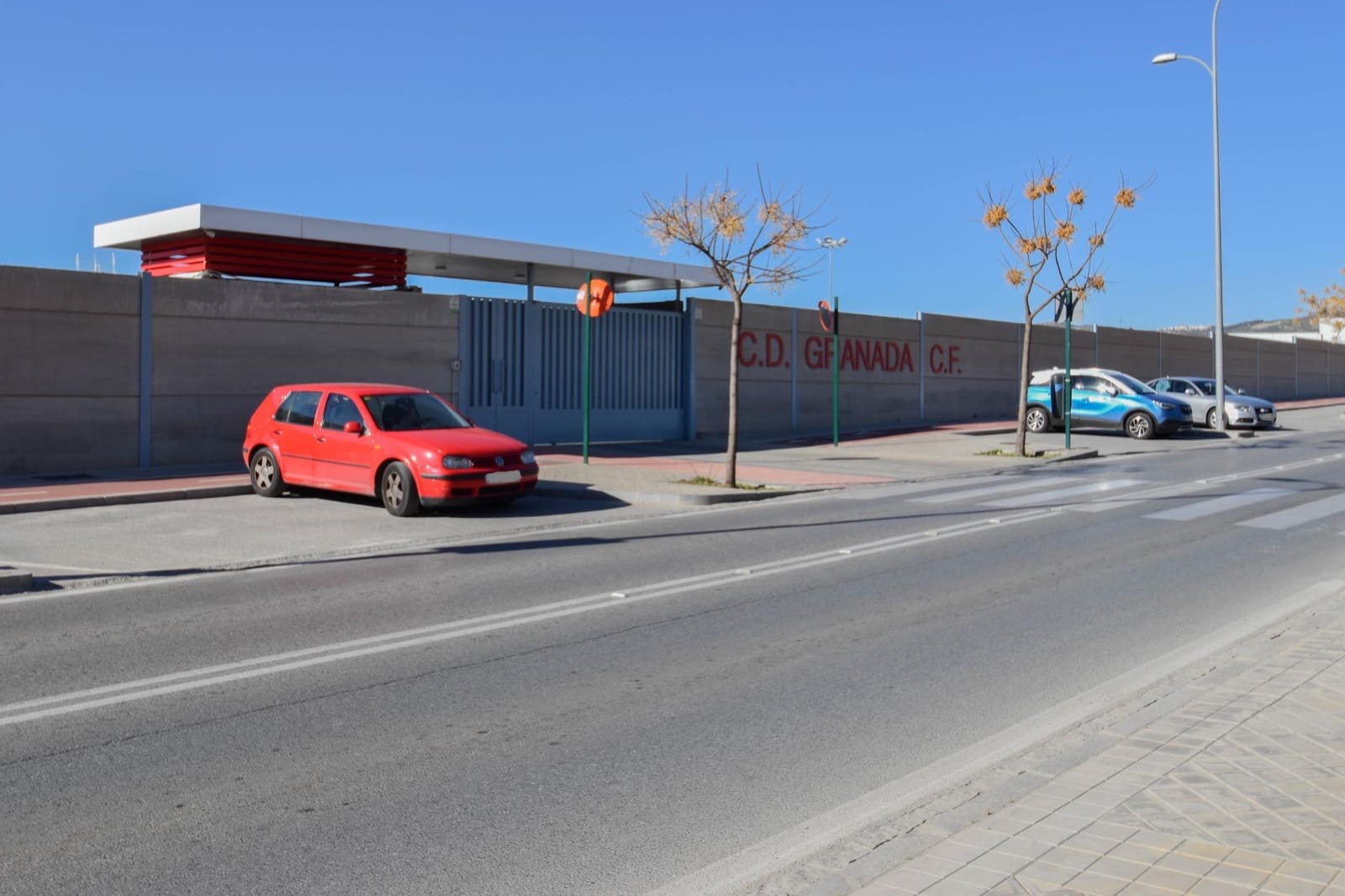 Garage for sale in Granada city - € 6,000 (Ref: 9814500)