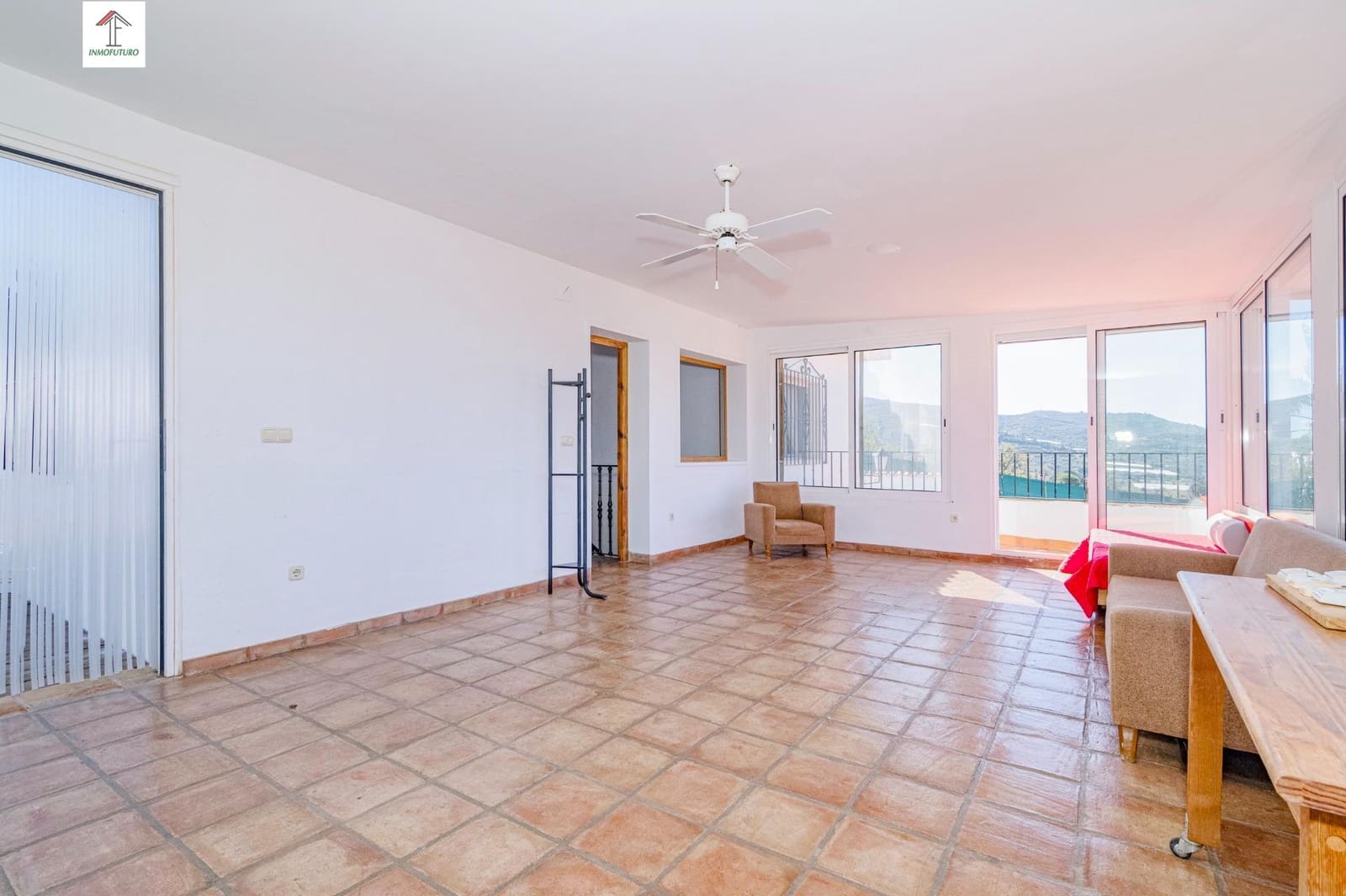 4 bedroom Villa for sale in Motril with pool garage - € 485,000 (Ref: 9814501)