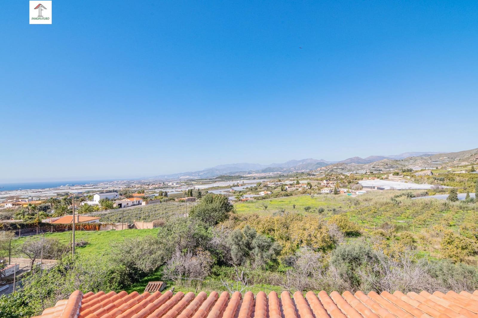 4 bedroom Villa for sale in Motril with pool garage - € 485,000 (Ref: 9814501)