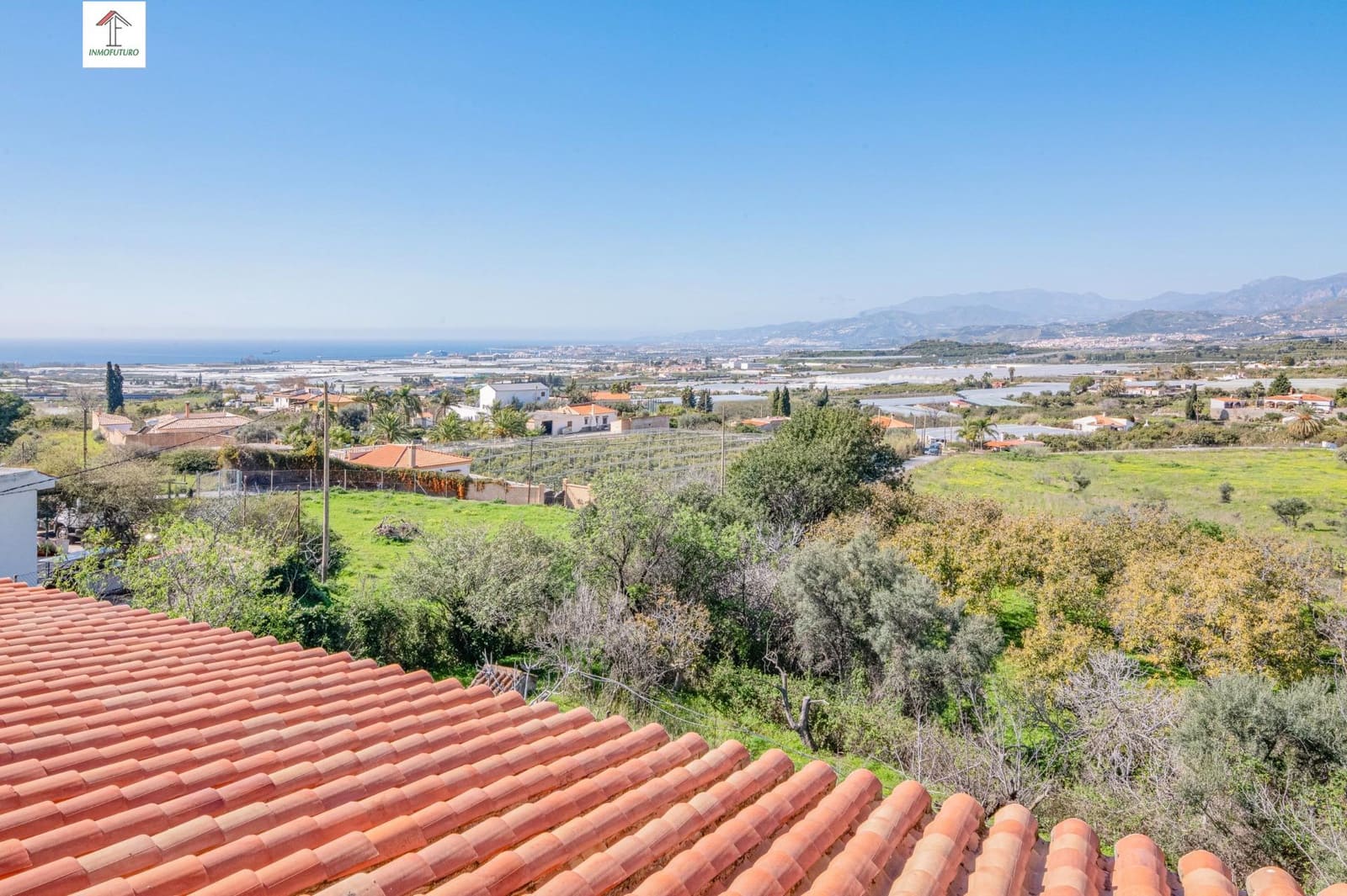 4 bedroom Villa for sale in Motril with pool garage - € 485,000 (Ref: 9814501)