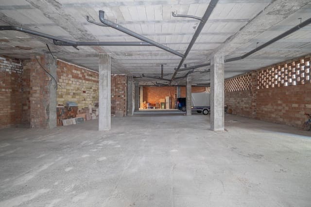 Kommersiell till salu i Armilla - 259 000 € (Ref: 9814502)