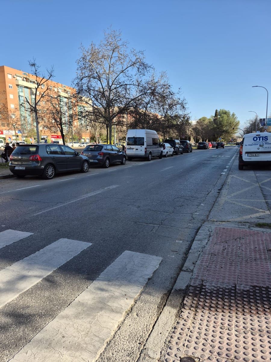 Apartamento de 4 habitaciones en Granada ciudad en venta con garaje - 218.000 € (Ref: 9814507)