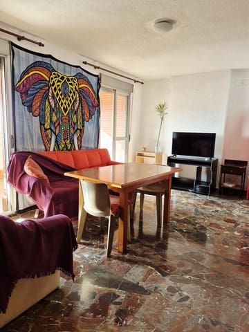 4 soveværelse Lejlighed til salg i Granada by med garage - € 218.000 (Ref: 9814507)