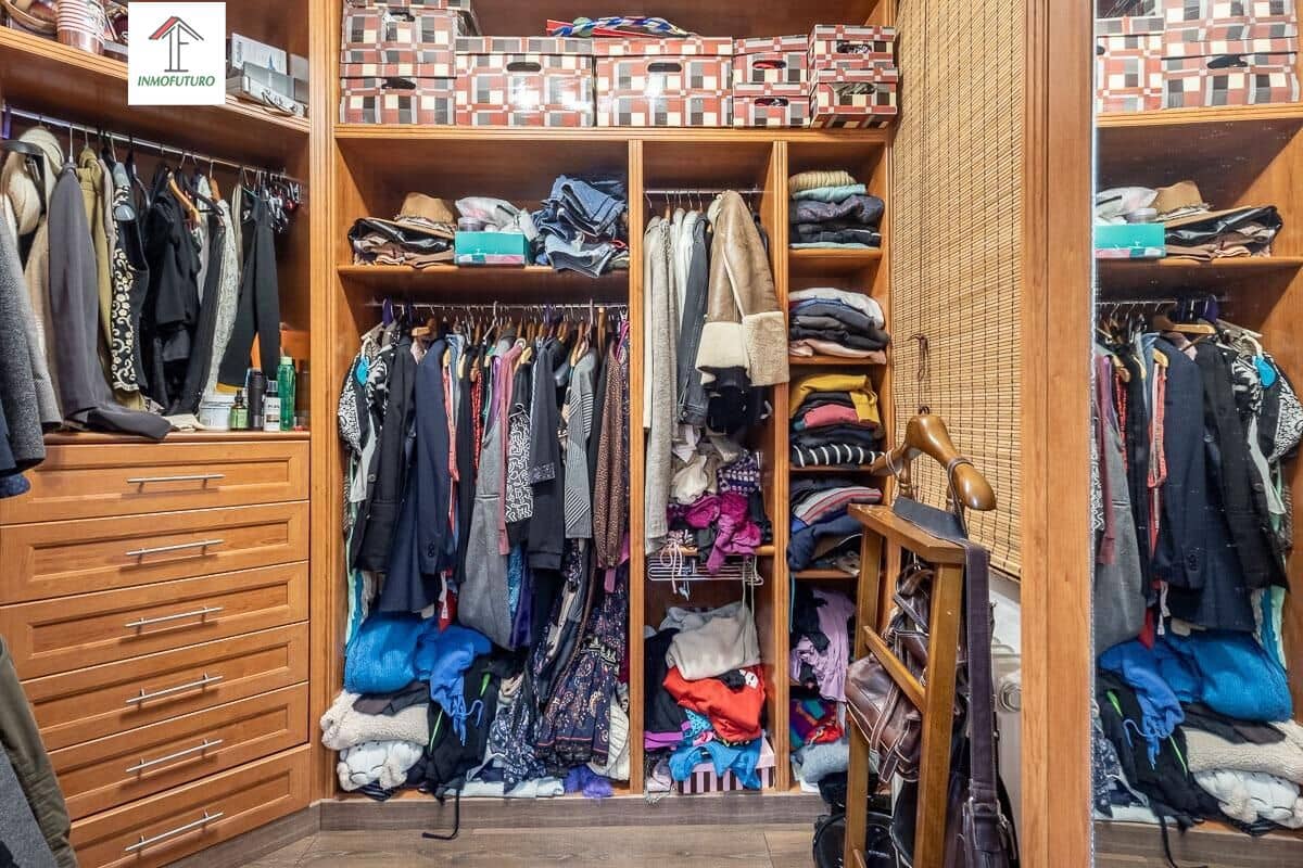 5 Zimmer Reihenhaus zu verkaufen in Ogijares mit Garage - 339.000 € (Ref: 9814509)