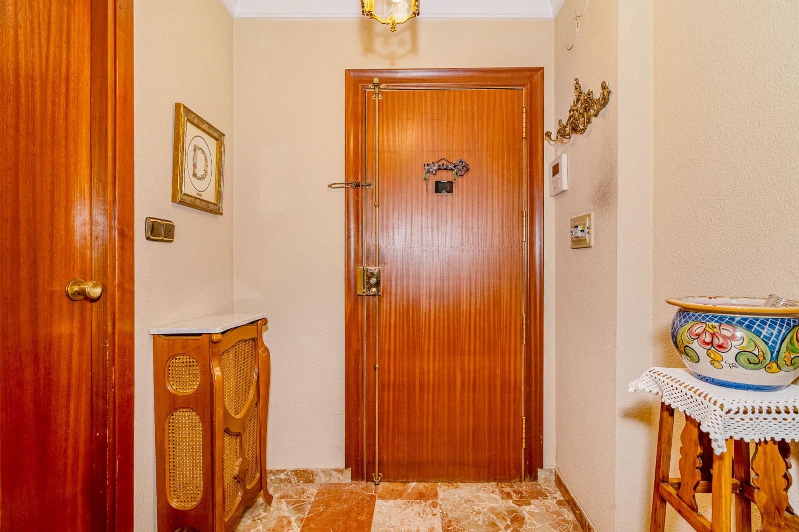3 soveværelse Lejlighed til salg i Granada by med garage - € 265.000 (Ref: 9814510)