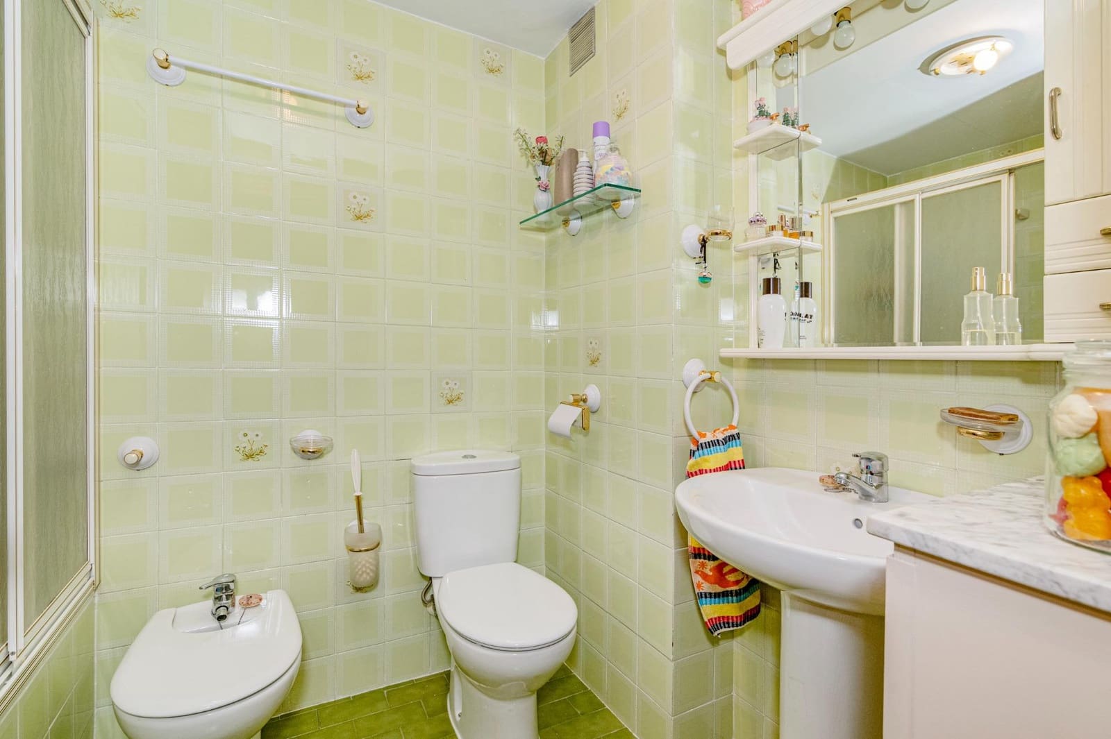 3 soveværelse Lejlighed til salg i Granada by med garage - € 265.000 (Ref: 9814510)