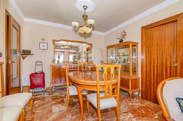 3 soveværelse Lejlighed til salg i Granada by med garage - € 265.000 (Ref: 9814510)