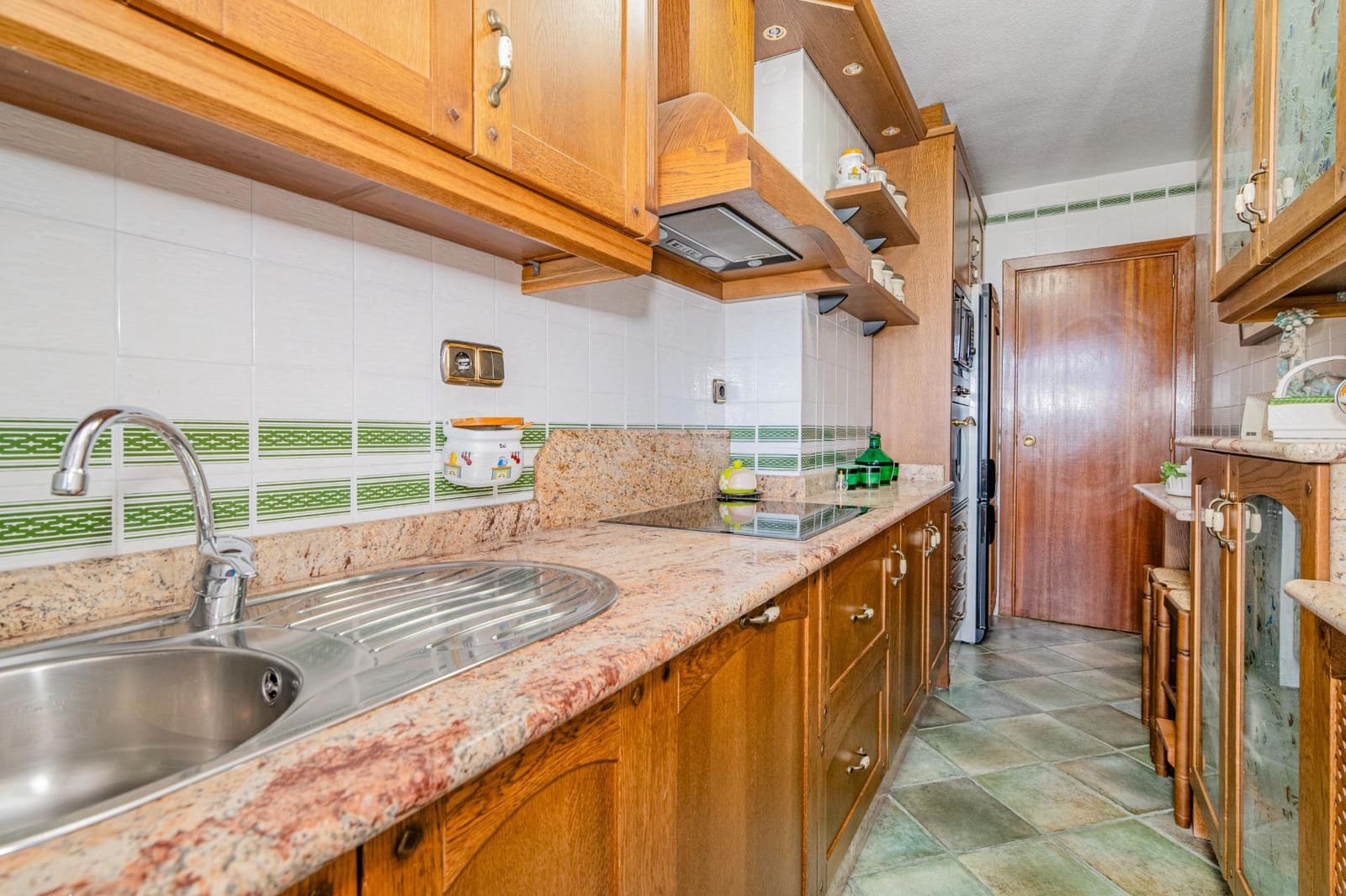 3 soveværelse Lejlighed til salg i Granada by med garage - € 265.000 (Ref: 9814510)