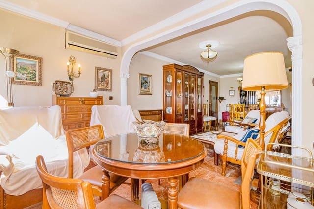 3 soveværelse Lejlighed til salg i Granada by med garage - € 265.000 (Ref: 9814510)