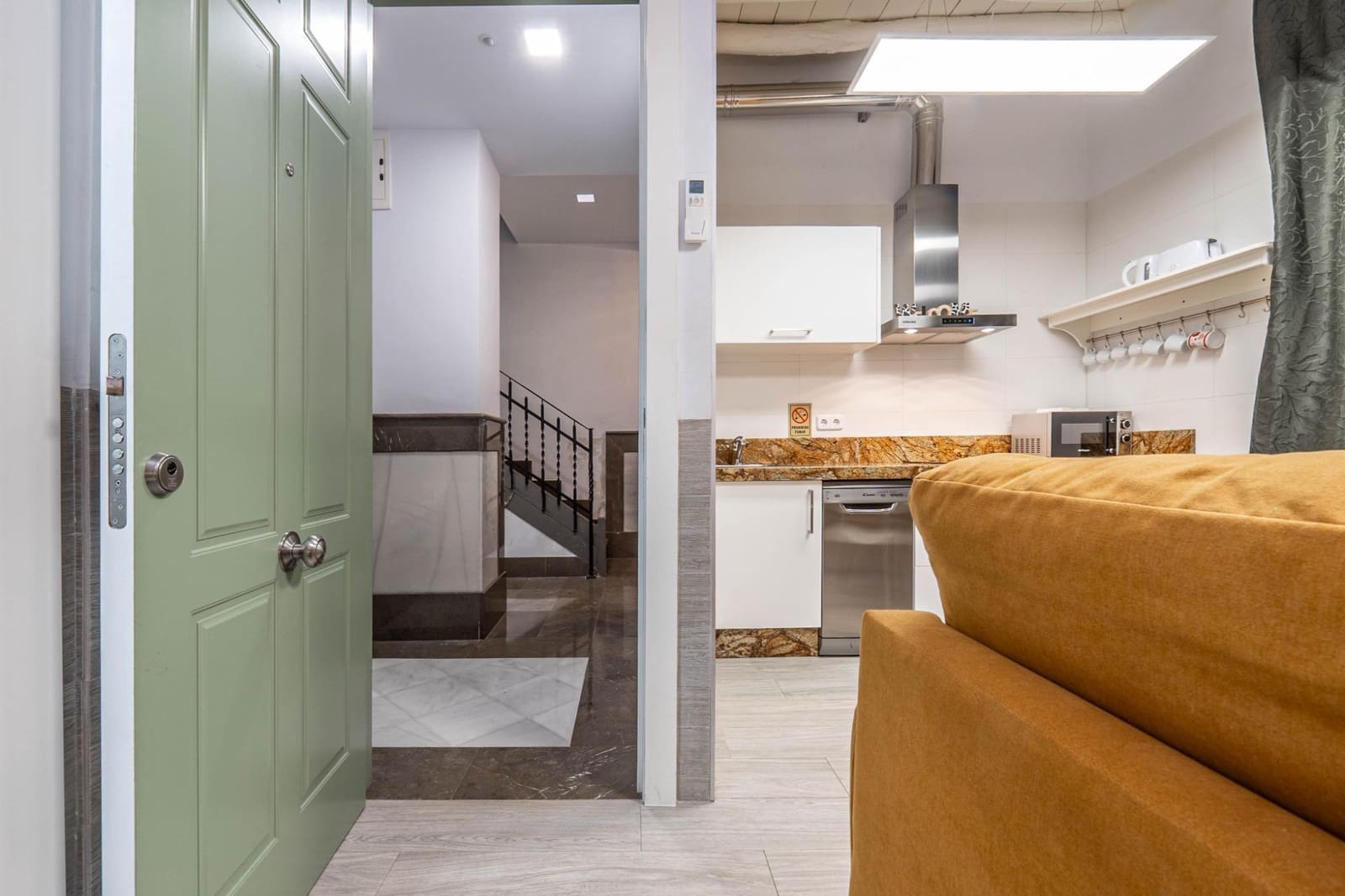 Casa de 4 habitaciones en Granada ciudad en venta - 720.000 € (Ref: 9814511)