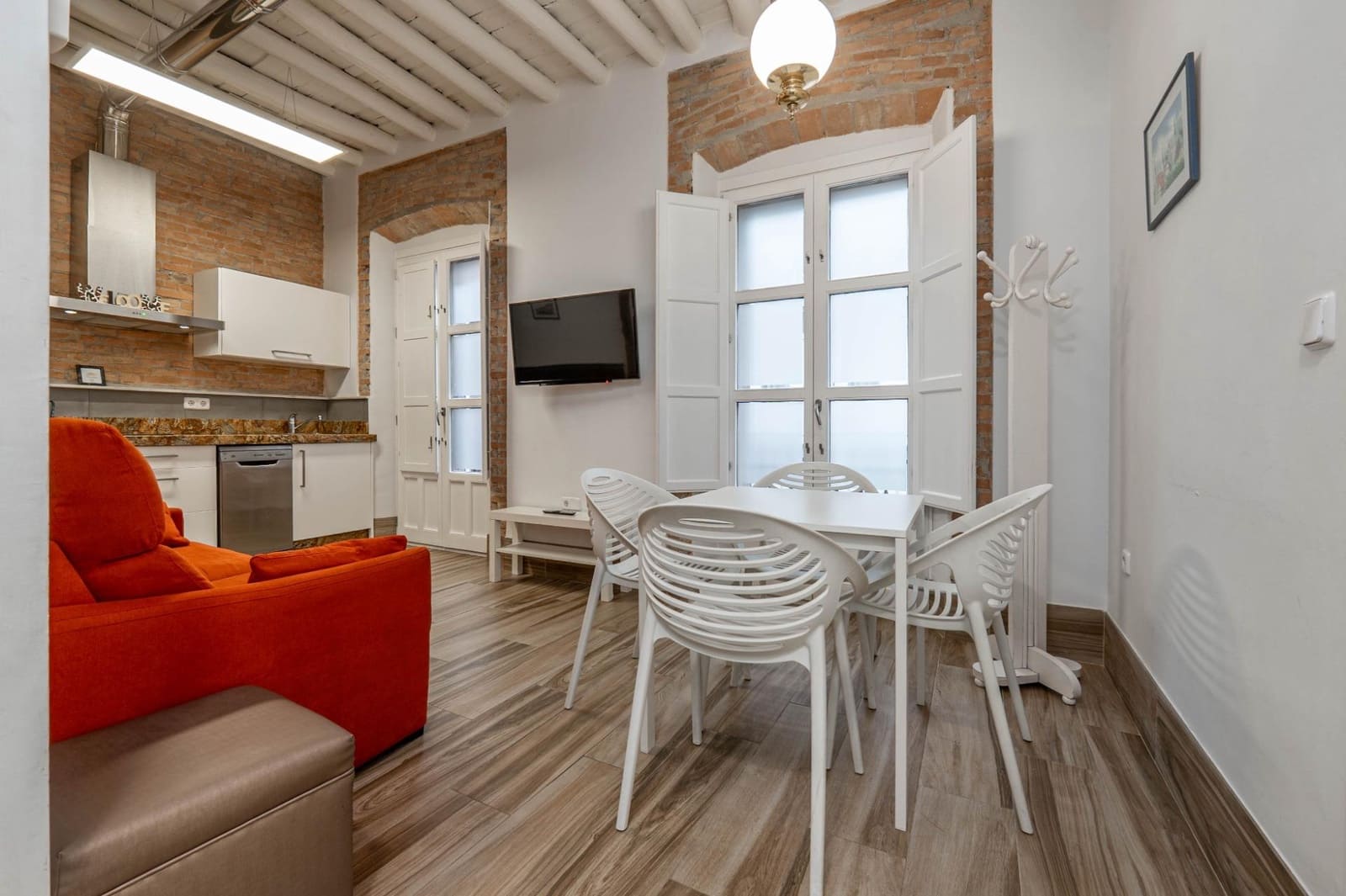 Casa de 4 habitaciones en Granada ciudad en venta - 720.000 € (Ref: 9814511)
