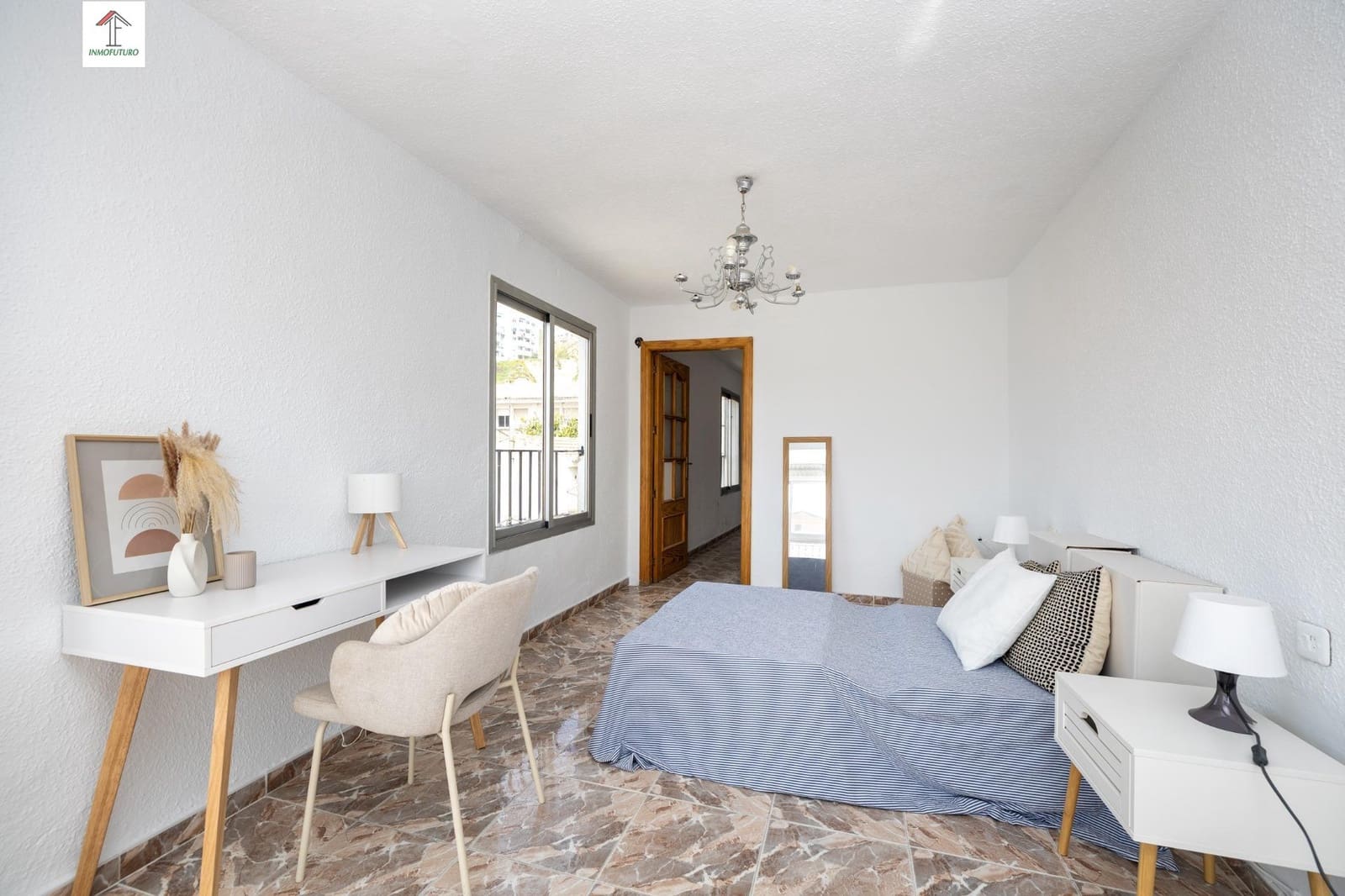 4 bedroom Apartment for sale in Cenes de la Vega - € 135,000 (Ref: 9814512)