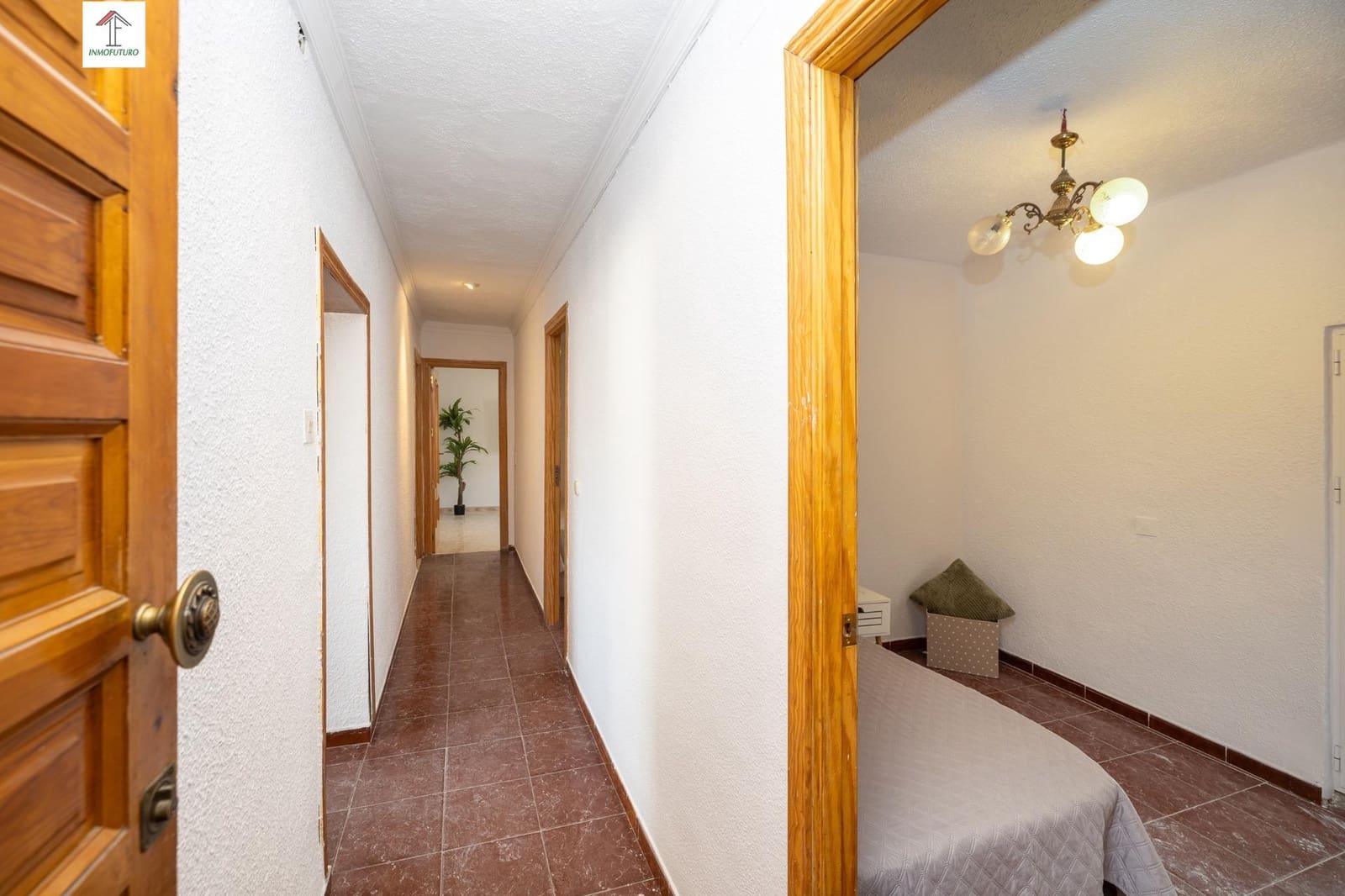 4 bedroom Apartment for sale in Cenes de la Vega - € 135,000 (Ref: 9814512)