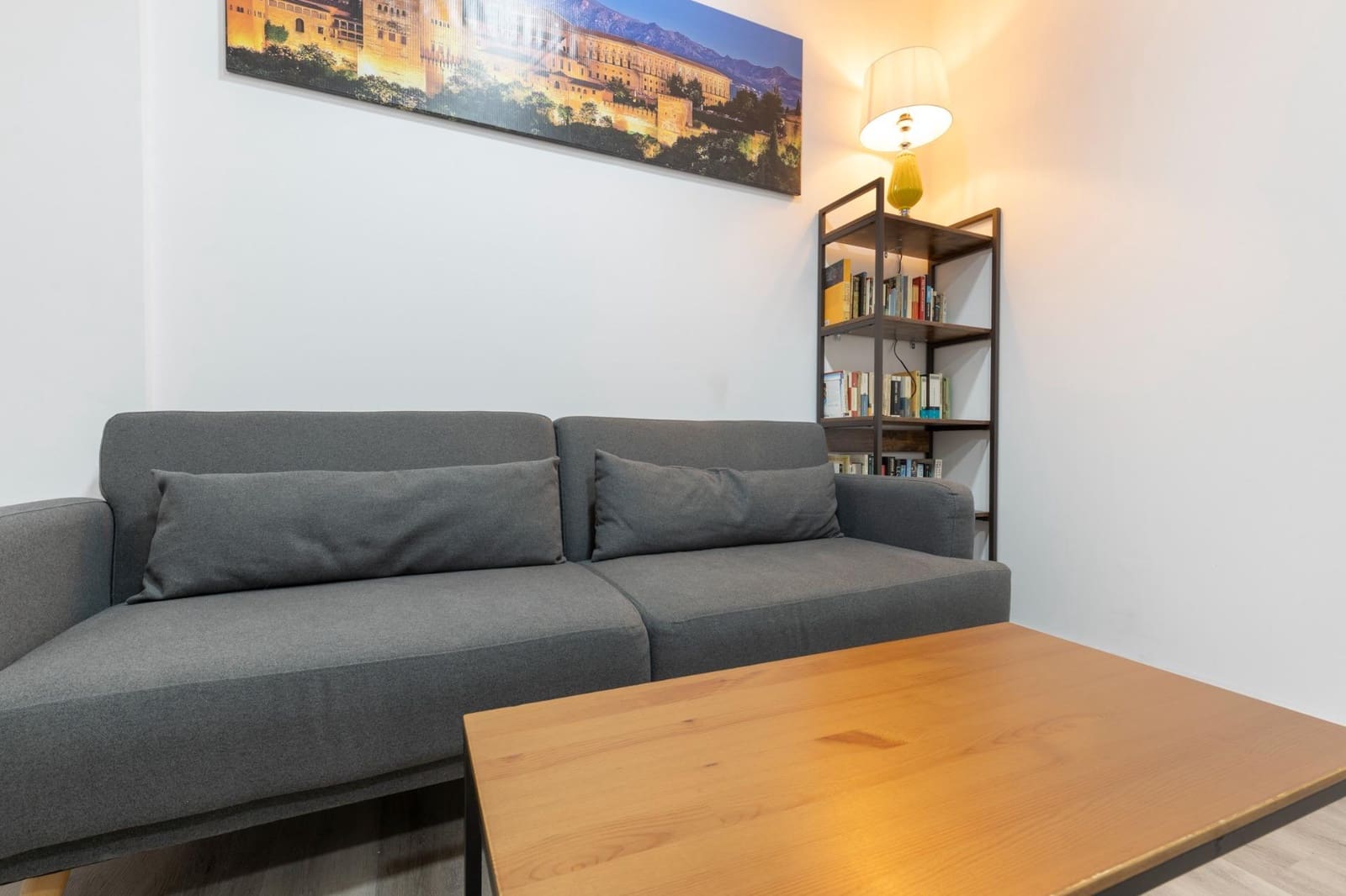 2 soveværelse Lejlighed til salg i Granada by - € 232.000 (Ref: 9814513)