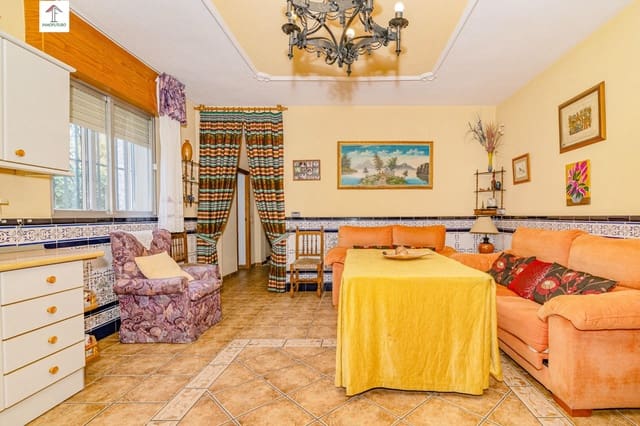 4 soverom Villa til salgs i Peligros med svømmebasseng - € 395 000 (Ref: 9814514)