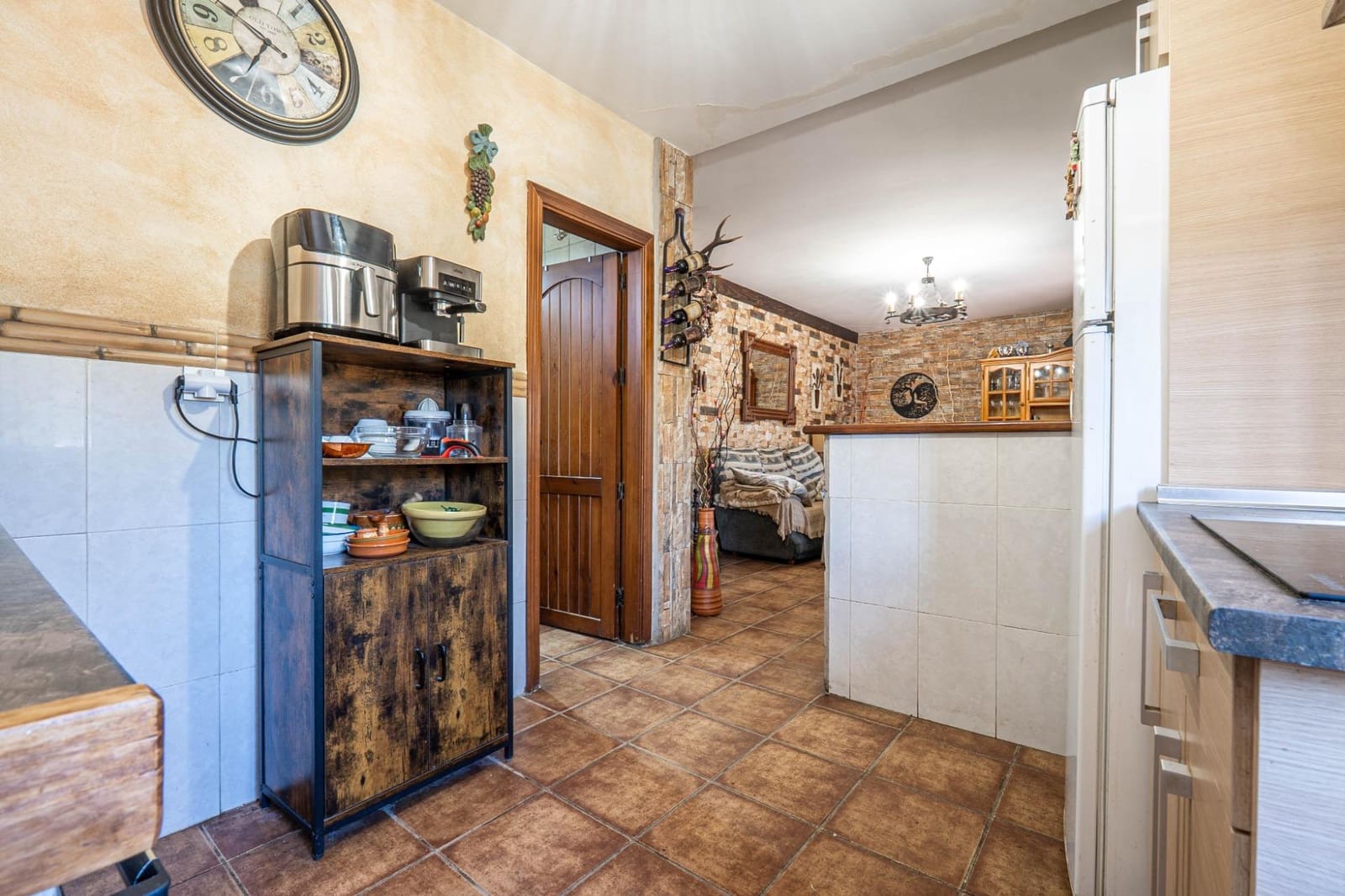 2 soveværelse Villa til salg i Granada by med swimmingpool garage - € 269.900 (Ref: 9814516)