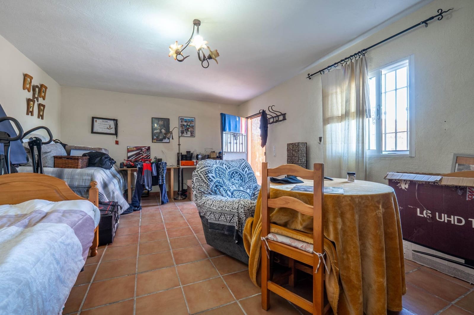 2 soveværelse Villa til salg i Granada by med swimmingpool garage - € 269.900 (Ref: 9814516)