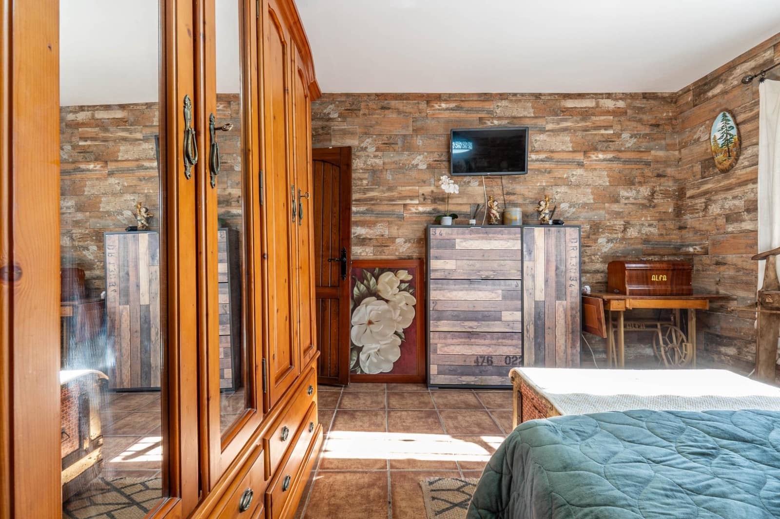 2 soveværelse Villa til salg i Granada by med swimmingpool garage - € 269.900 (Ref: 9814516)