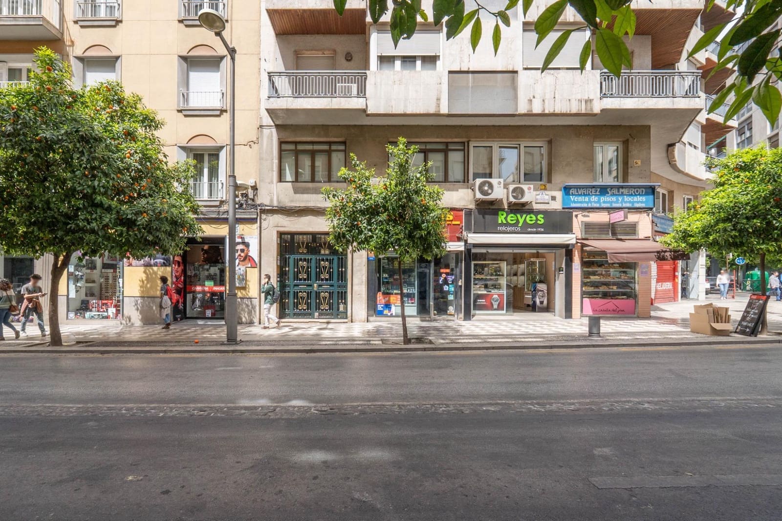5 soveværelse Lejlighed til salg i Granada by - € 620.000 (Ref: 9814517)