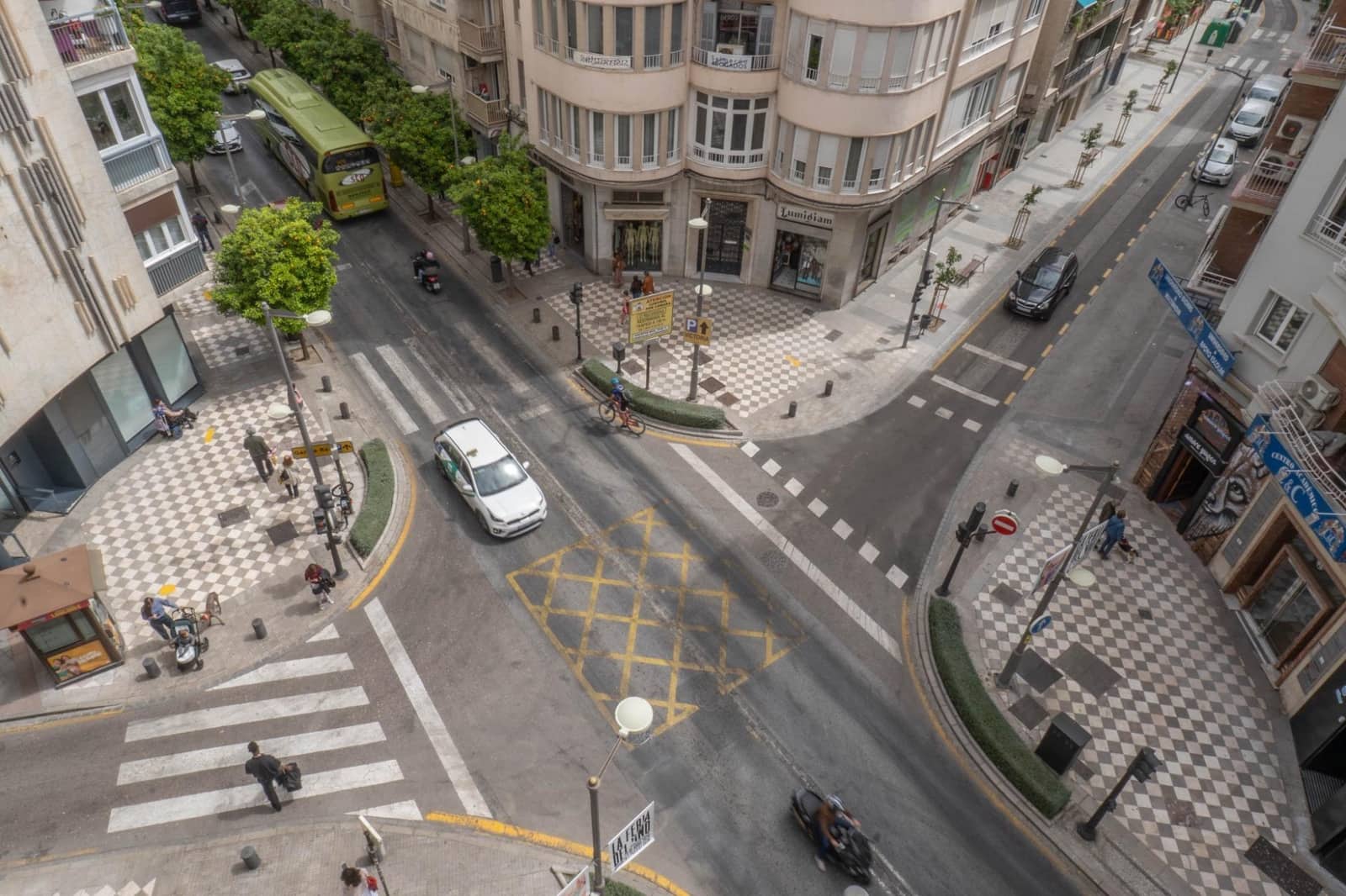 5 soveværelse Lejlighed til salg i Granada by - € 620.000 (Ref: 9814517)