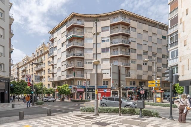 5 soveværelse Lejlighed til salg i Granada by - € 620.000 (Ref: 9814517)