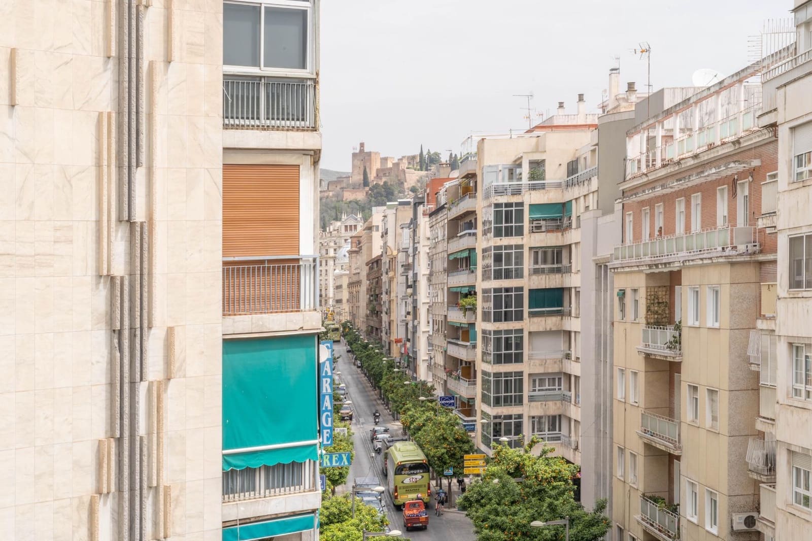 5 soveværelse Lejlighed til salg i Granada by - € 620.000 (Ref: 9814517)